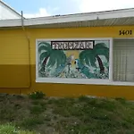 Tropizar Motel
