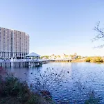 Laketown Wharf