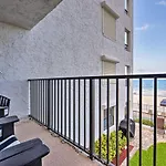 Oceanfront Daytona Beach Condo With View And Pool