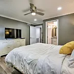 Oceanfront Daytona Beach Condo With View And Pool