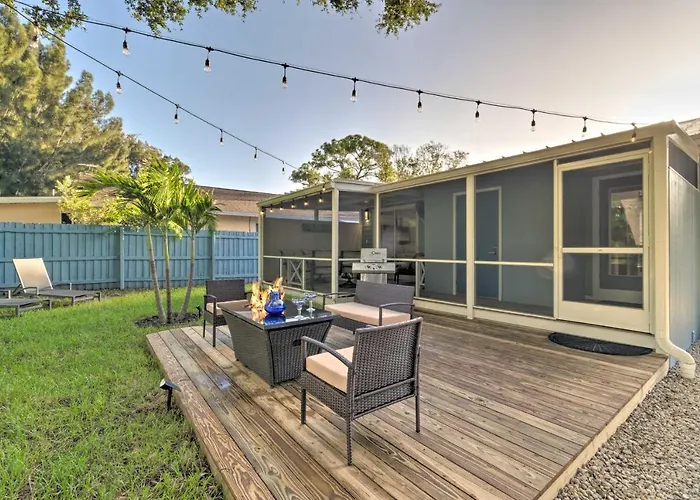 Charming Vacation Rental Close To Downtown!