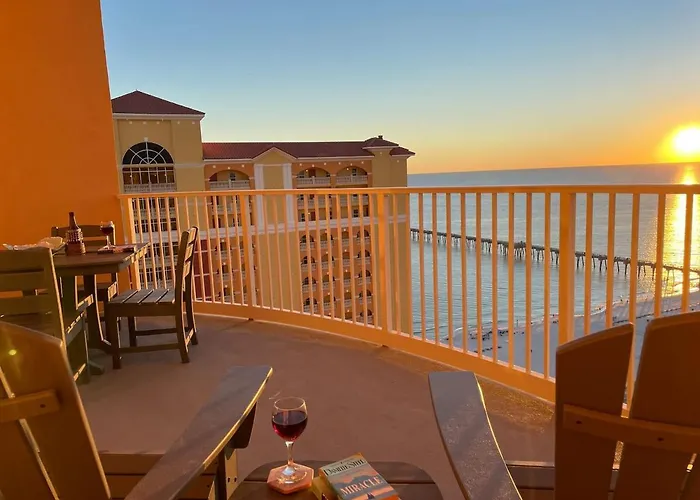 Calypso 3-2303 Penthouse Level W/ Incredible View!