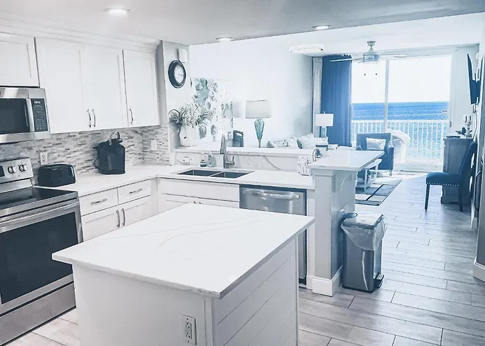 Majestic Resort 505 With Reserved Parking On 3Rd Floor Walk-Over