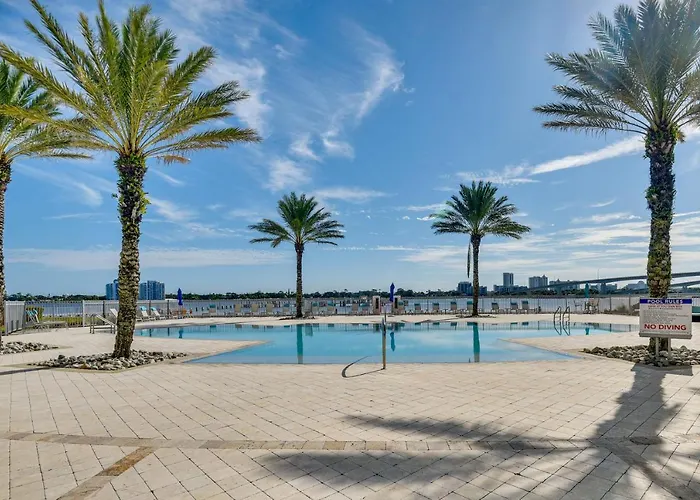Luxe Resort Condo - 2 Mi To Daytona Beach!