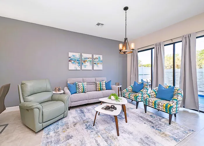 Dluxx New Vacation Home With Splash Pool 240