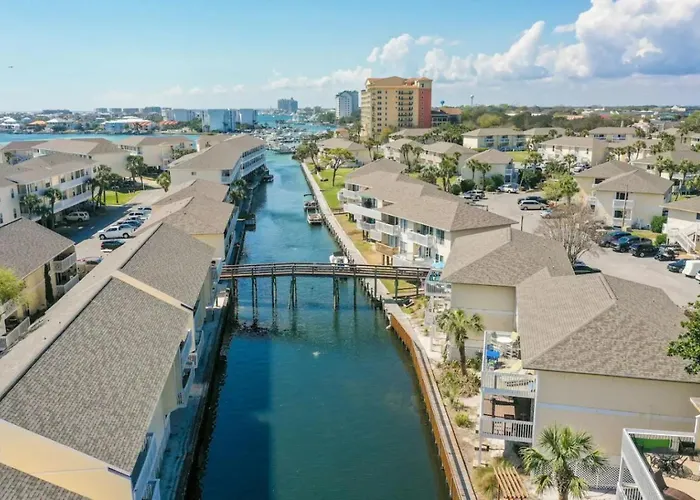 Sandpiper Cove 1 Bedroom Free Beach Service Destin Fl