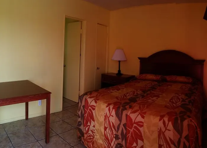 Twi Light Motel