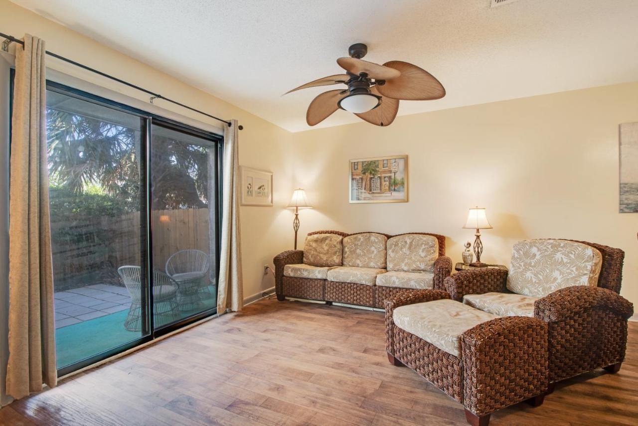 Tarpon 10 Apartment *