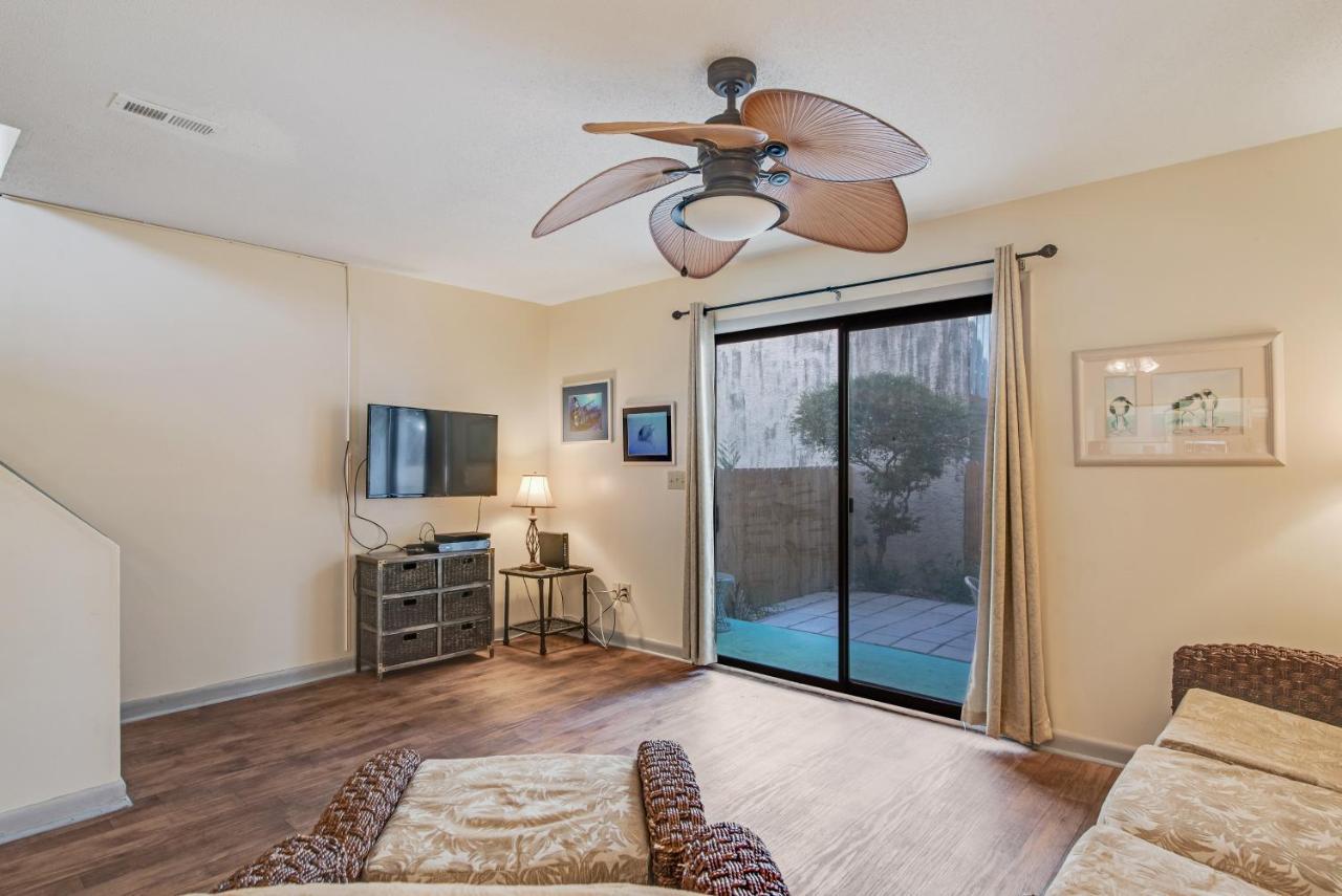 Tarpon 10 Apartment