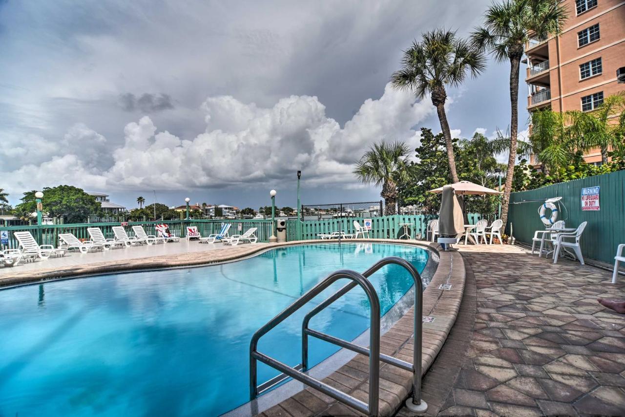 Apartment Coastal With Pool, Walk To Clearwater Beach! Clearwater Beach