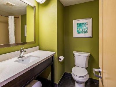 Western Airport/lake Mary 3*