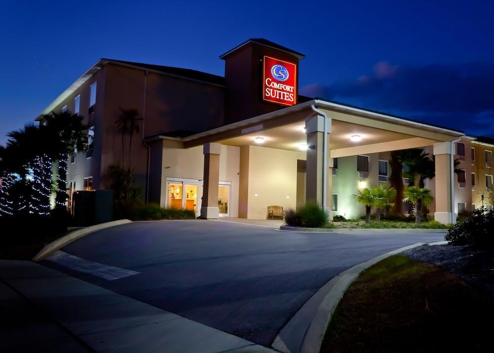 Comfort Near Eglin Air Force Base Hotel