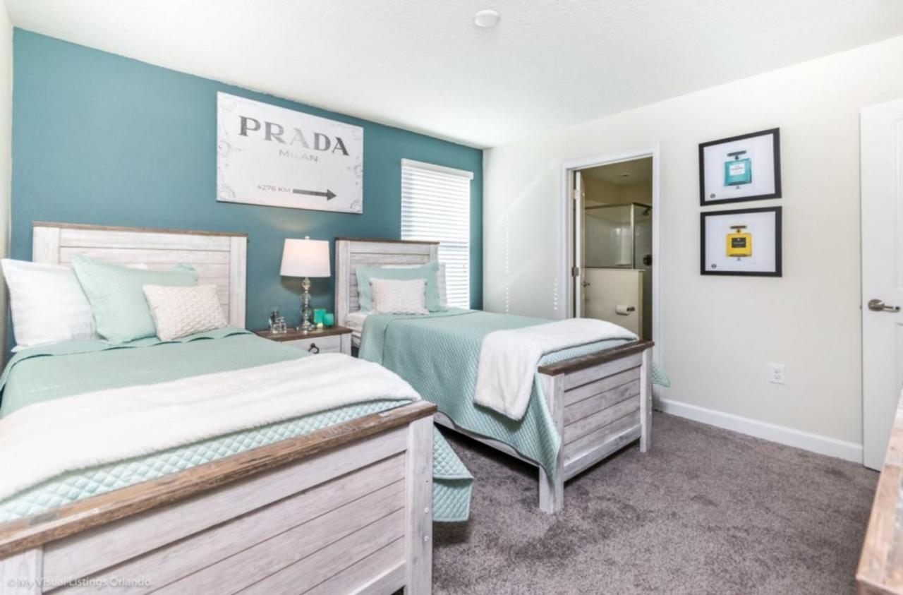Elegant Little Lyon W Free Water Park Sleep 19 Next * Davenport