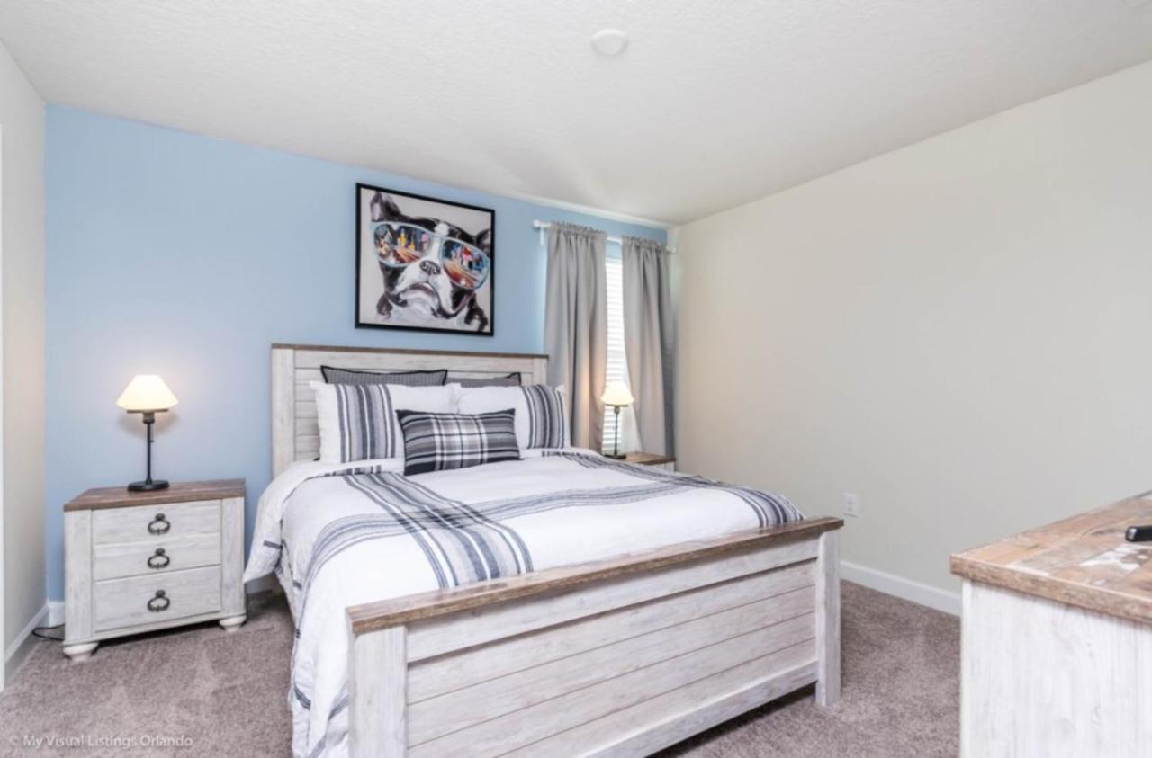 Elegant Little Lyon W Free Water Park Sleep 19 Next Davenport