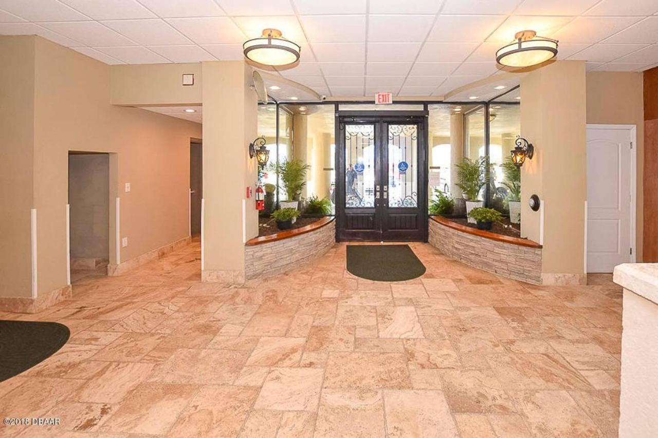 Hotel Pirates Cove Studios! Daytona Beach Shores
