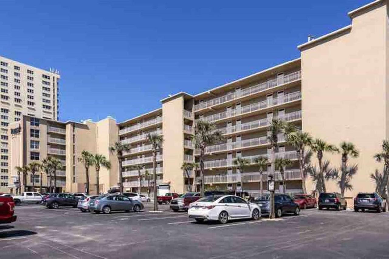 Hotel Pirates Cove Studios! Daytona Beach Shores