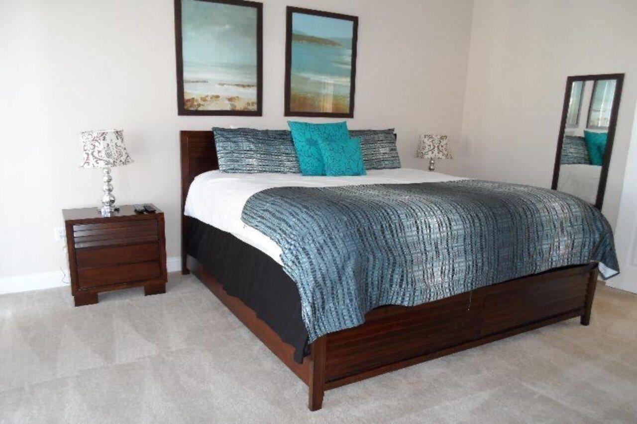 Villa Area Budget Homes Davenport
