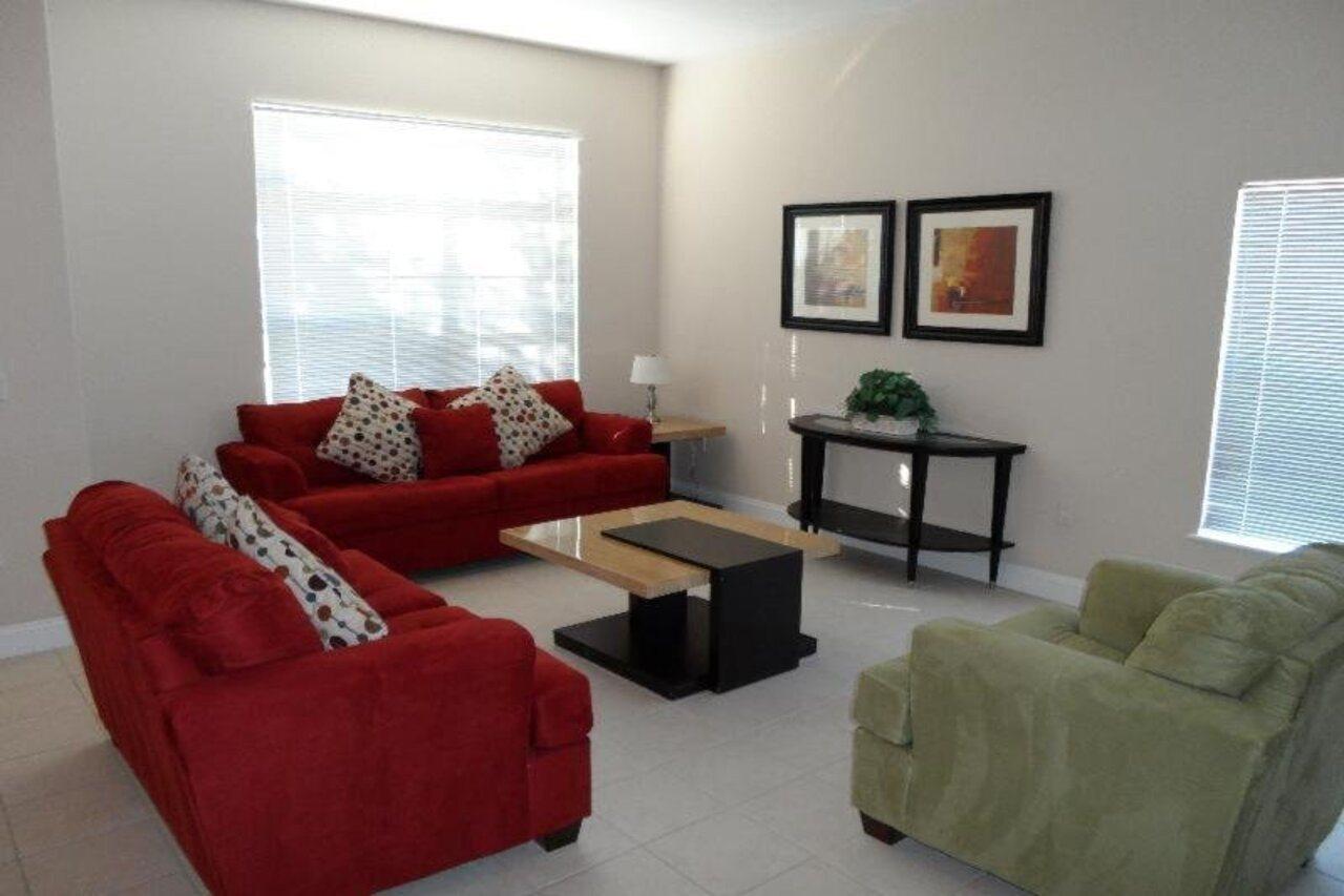 Area Budget Homes Villa Davenport