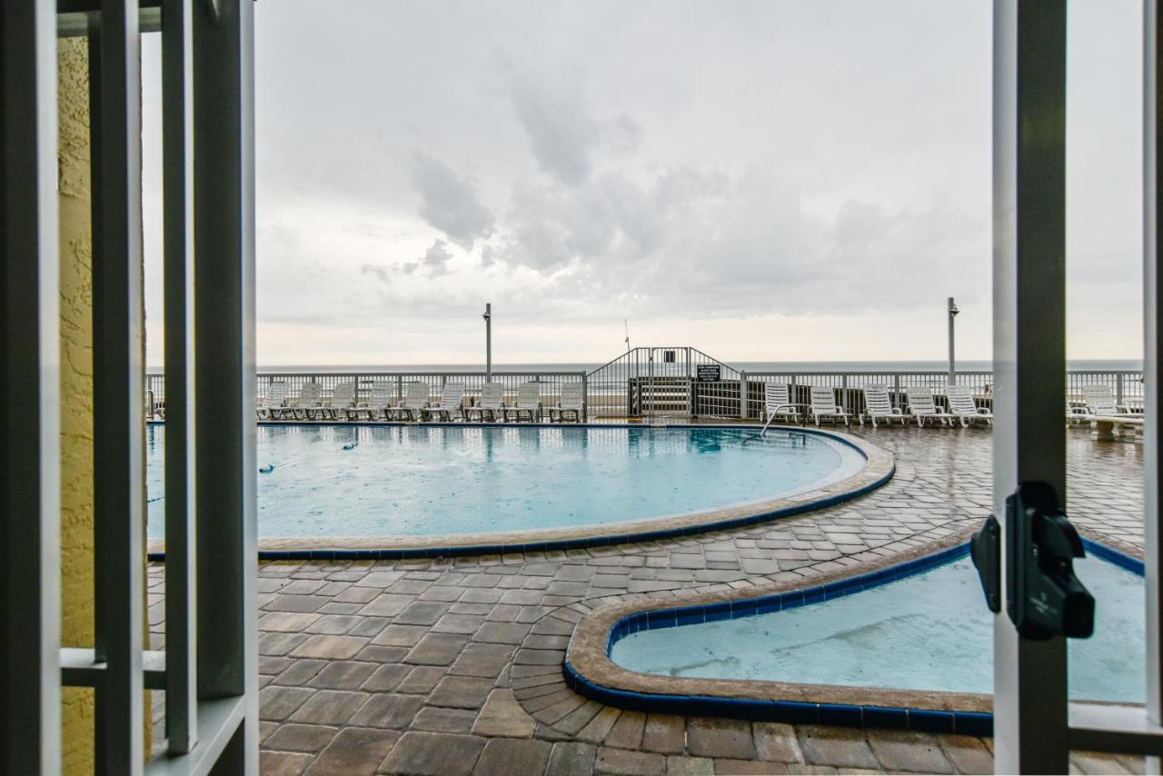 Apartment Sunshine & Oceanfront Serenity *