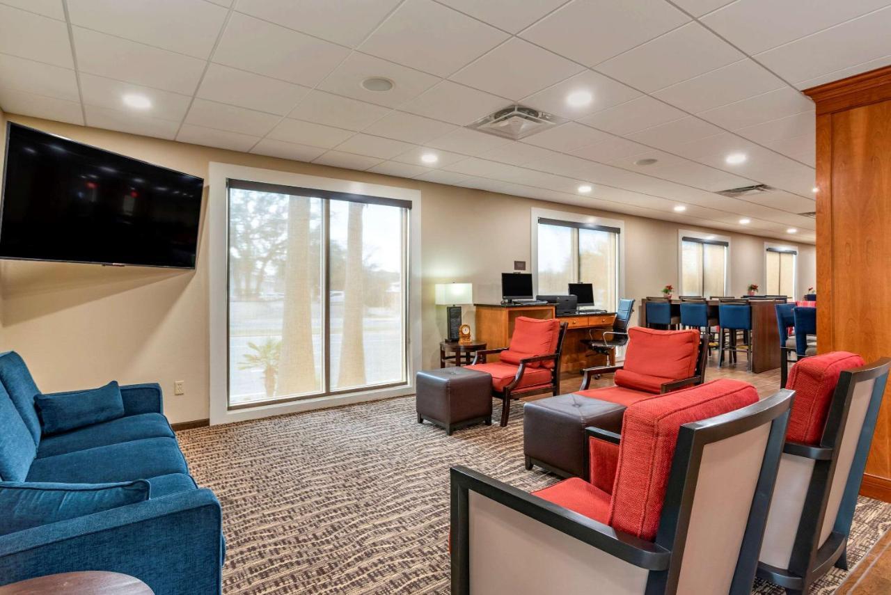 Comfort Near Eglin Air Force Base