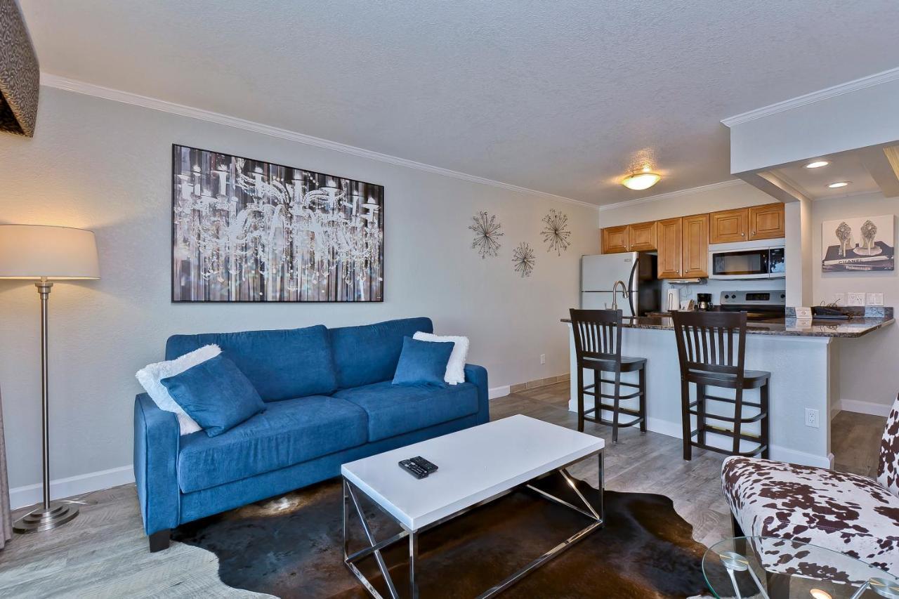 Apartment 441-waterfront, Amazing Views, Wifi, Pool And Close To Bucs Stadium Tampa