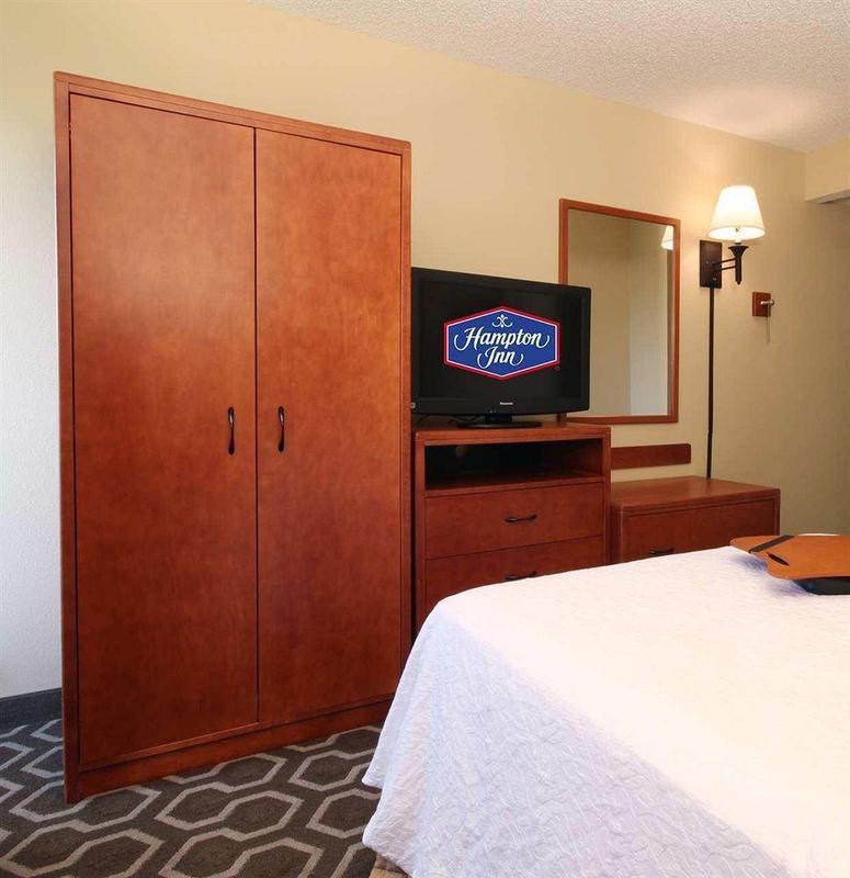 Hotel Hampton International Airport/westshore