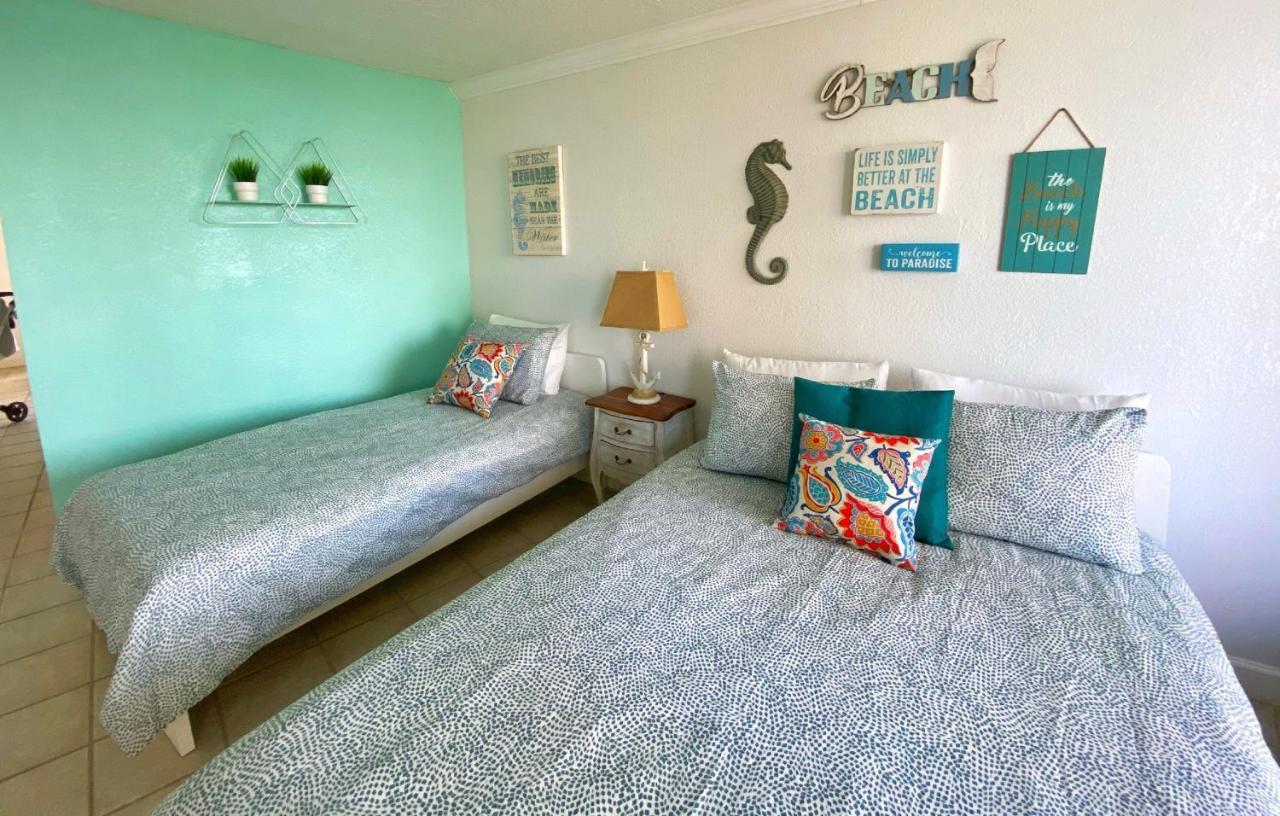 Pirates Cove Studios! 3* Daytona Beach Shores