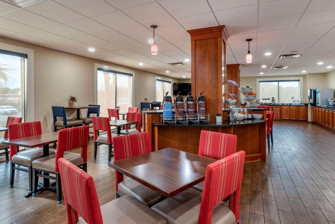 Comfort Near Eglin Air Force Base Hotel