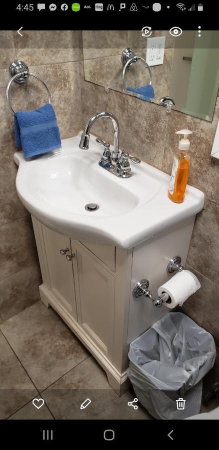 Getaway That's Fit For A Queen Apartment Daytona Beach