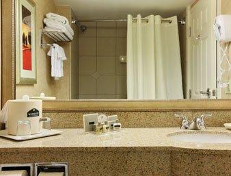 - North By Ihg 3* Tampa