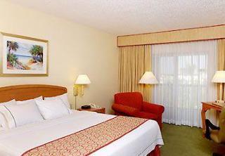 Courtyard By Marriott Daytona Speedway/airport 3* Daytona Beach