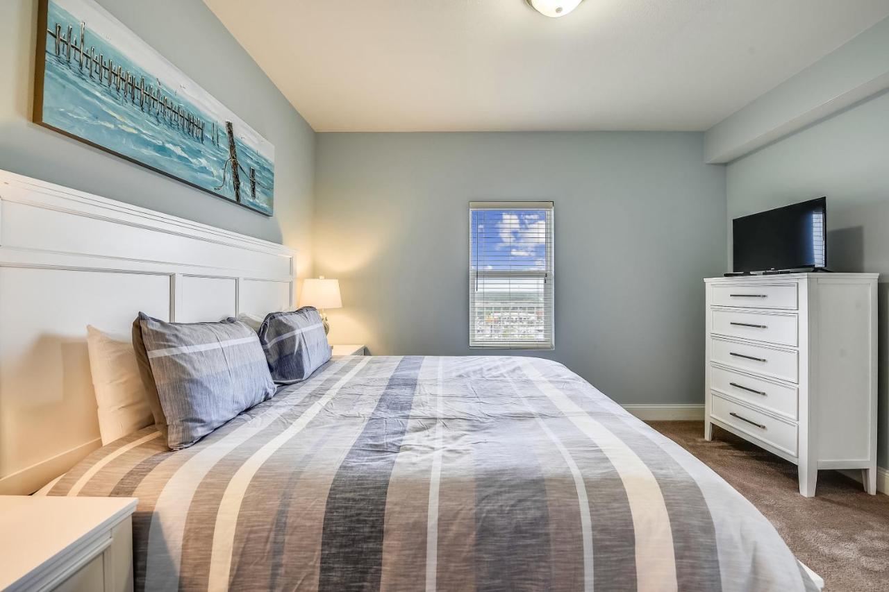 Laketown Wharf #1117 By Book That Holiday home *