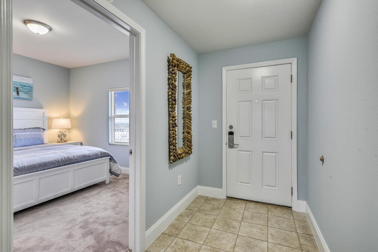 Laketown Wharf #1117 By Book That Panama City Beach