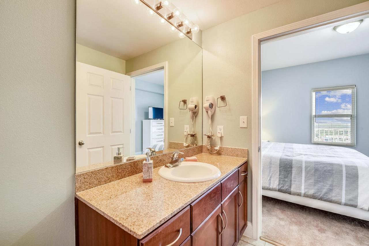 Laketown Wharf #1117 By Book That Panama City Beach