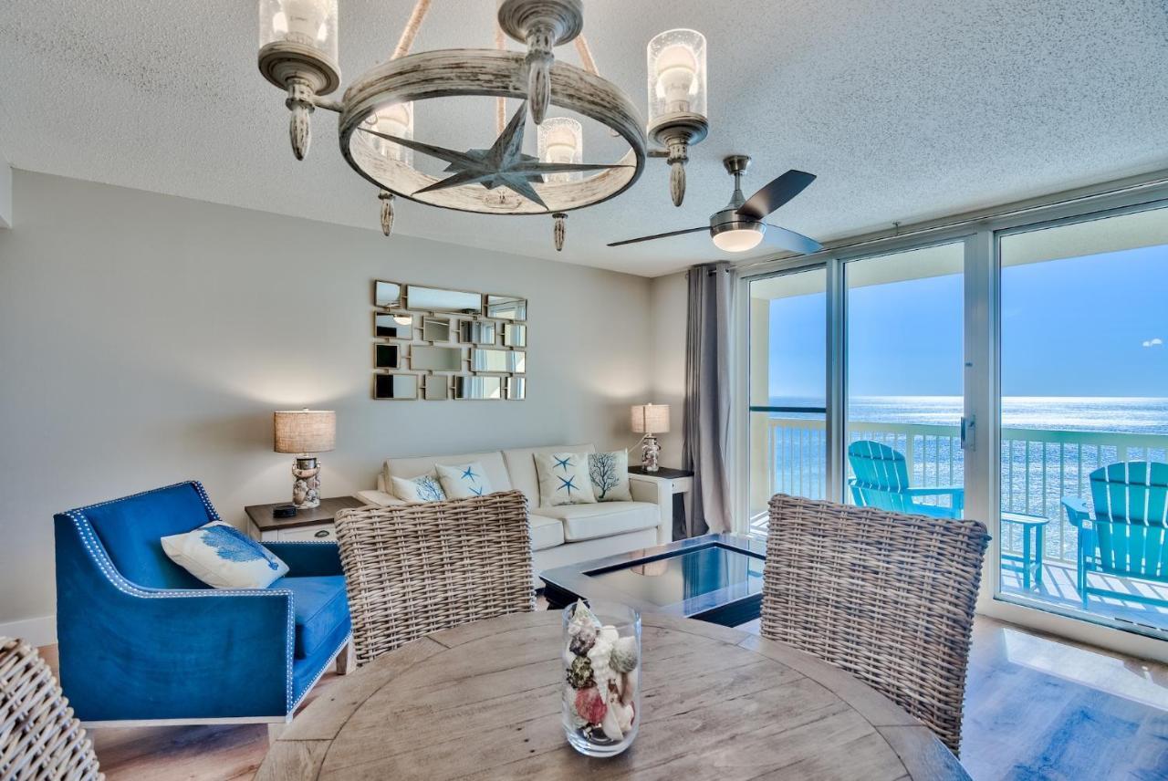 Pelican Aparthotel 3*