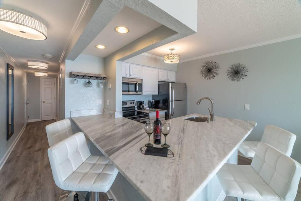 421-fully Renovated, Wifi, Pool, Amazing Views, Near Bucs Stadium * Tampa