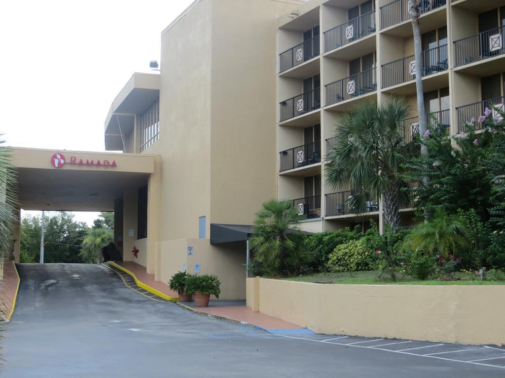 Hotel Ramada Downtown 2*