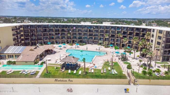 Resort Hawaiian Daytona Beach Shores