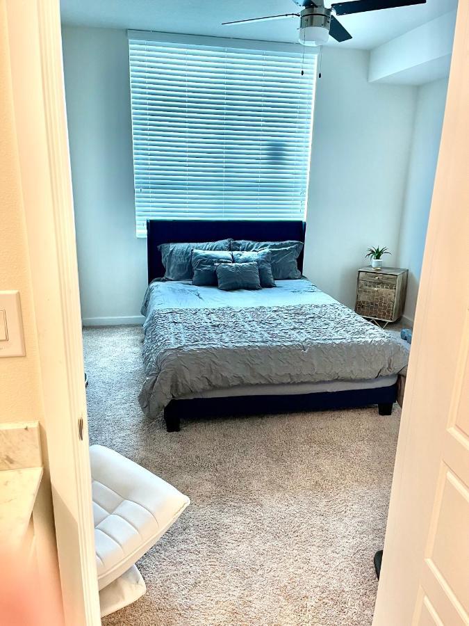 Entire Condo 2/1 Channelside Tampa 2Min To Ybor City Tampa