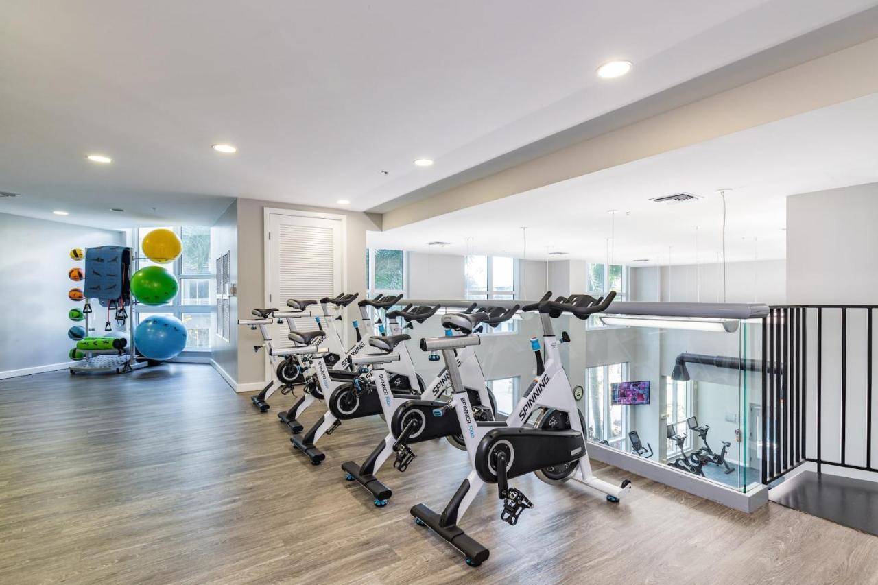 Entire Condo 2/1 Channelside Tampa 2Min To Ybor City * Tampa