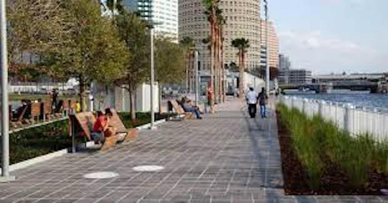 Entire Condo 2/1 Channelside Tampa 2Min To Ybor City *