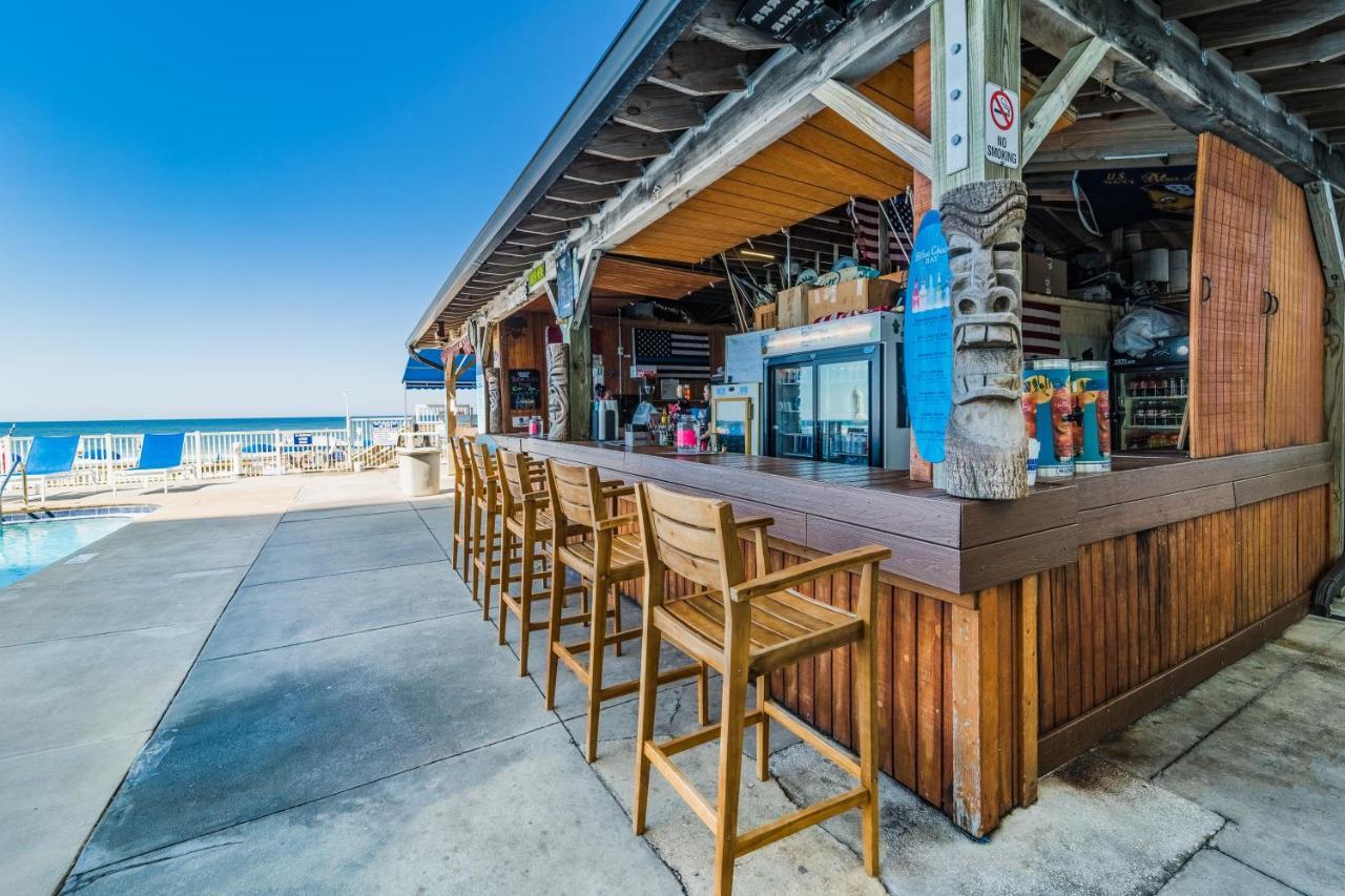 Regency Towers 710, 2 Bedrooms, Sleeps 8, Beachfront, Wi-fi, Pool, Complimentary Beach Chairs And Umbrella *