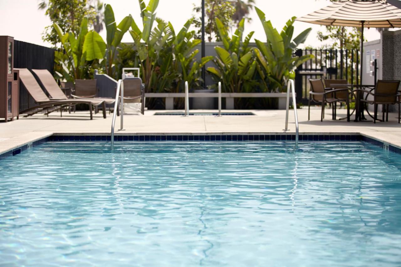 Hyatt Place Center Hotel