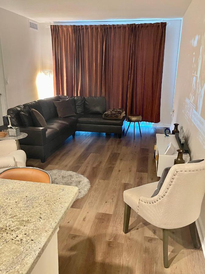 Entire Condo 2/1 Channelside Tampa 2Min To Ybor City Tampa