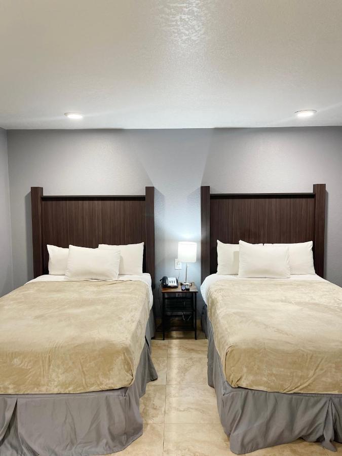 Resort Celebration Suites