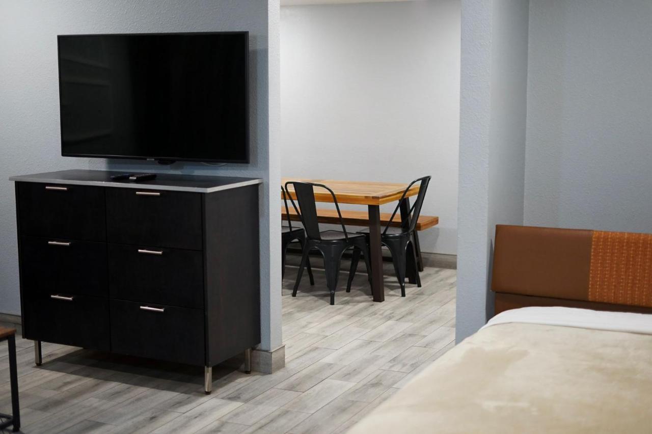 Celebration Suites Celebration