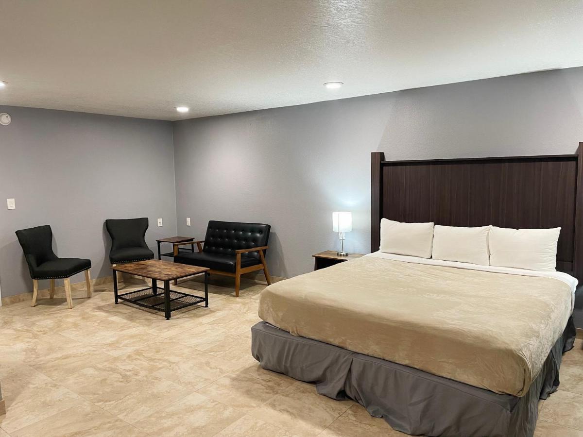 Resort Celebration Suites