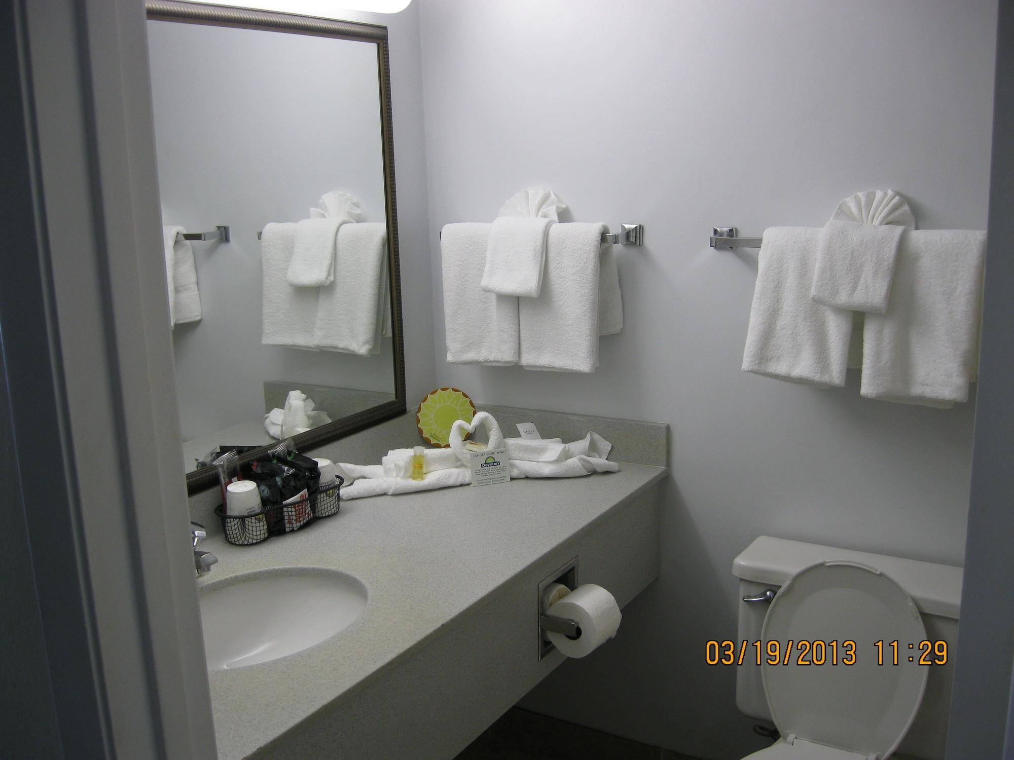 Days By Wyndham Daytona Oceanfront Daytona Beach