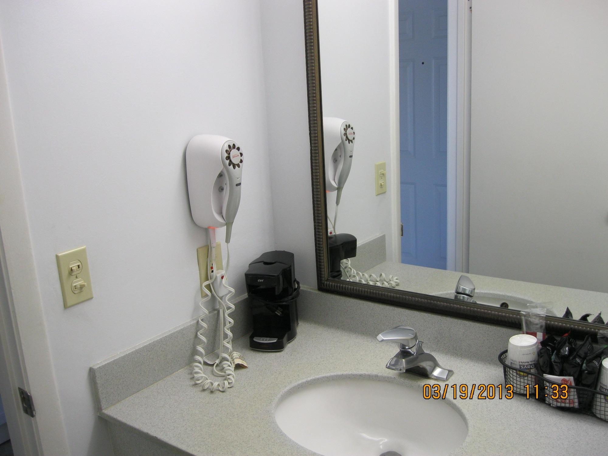 Hotel Days By Wyndham Daytona Oceanfront Daytona Beach