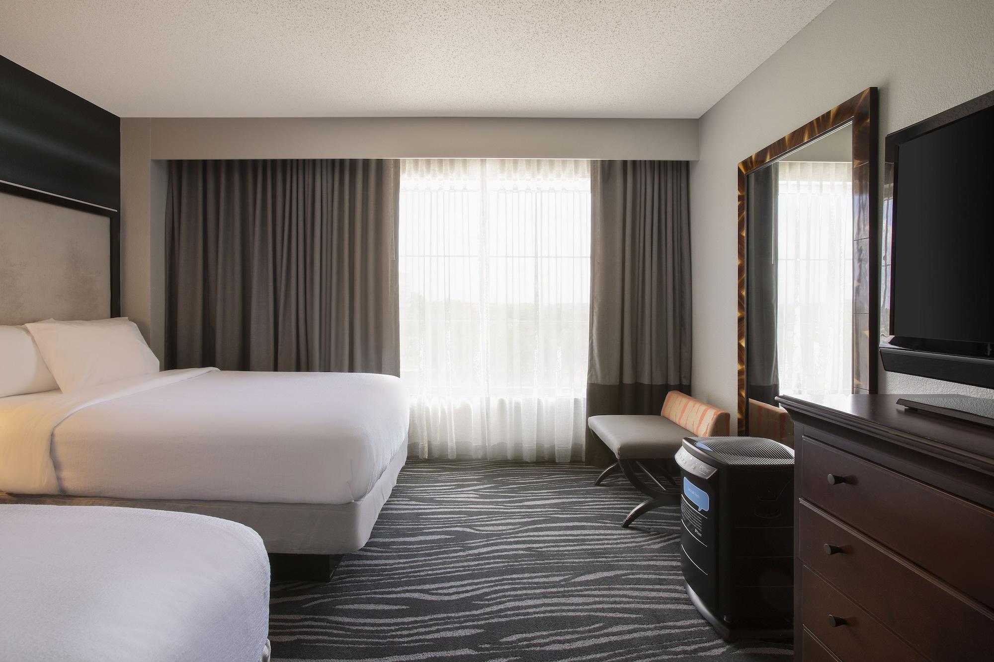 Embassy By Hilton Airport 3*